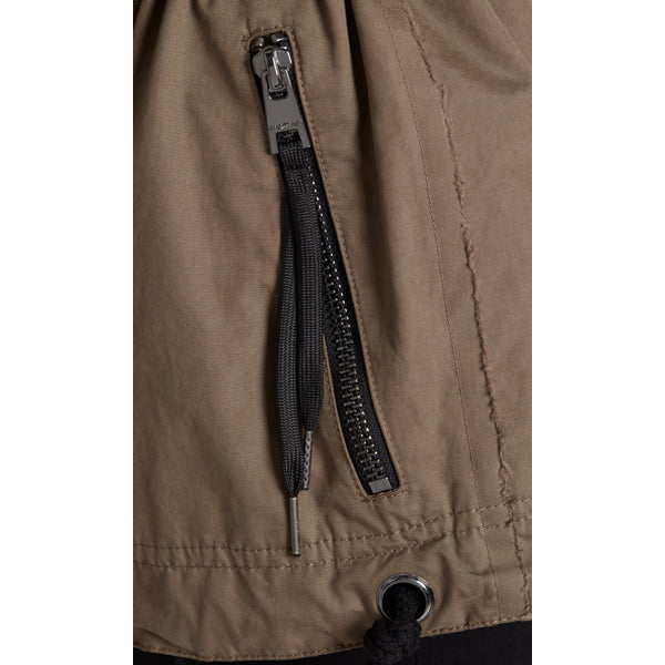 Outdoor jacket with lions