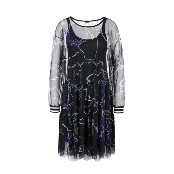Printed dress in mesh fabric
