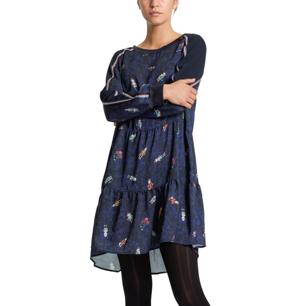 Crepe dress with flounces