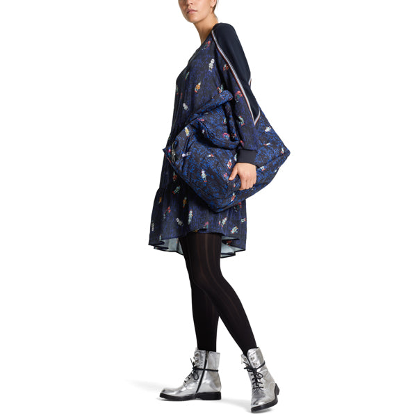 Crepe dress with flounces