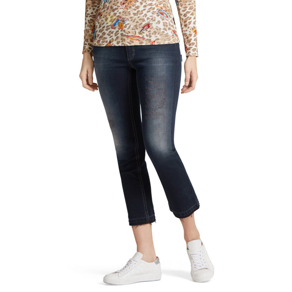Jeans with metallic stones