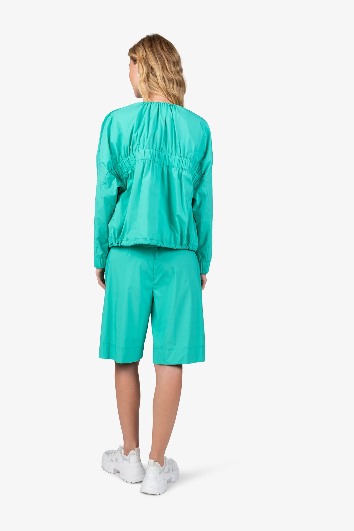 Blousson with Round Neck