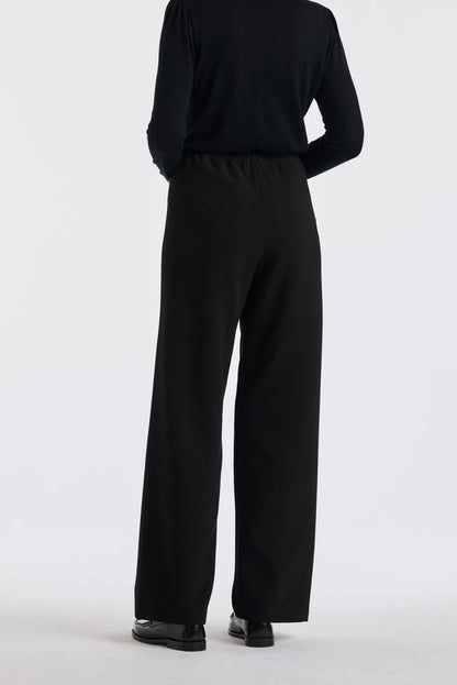 Wide-leg Elastic-waist Trousers