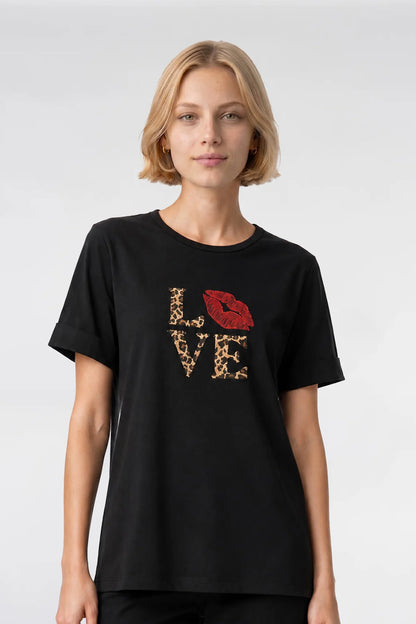 LOVE T-shirt