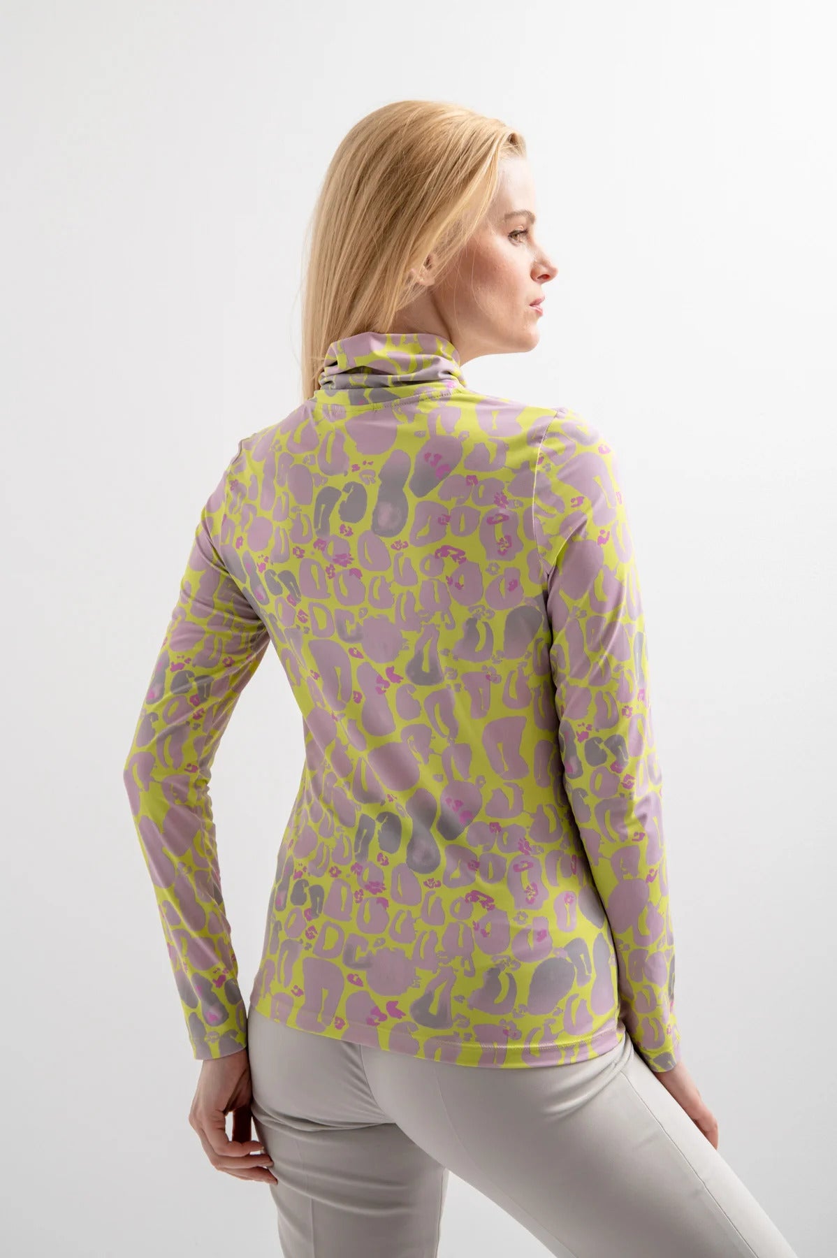 Long-Sleeved Turtleneck T-shirt with All-Over Print