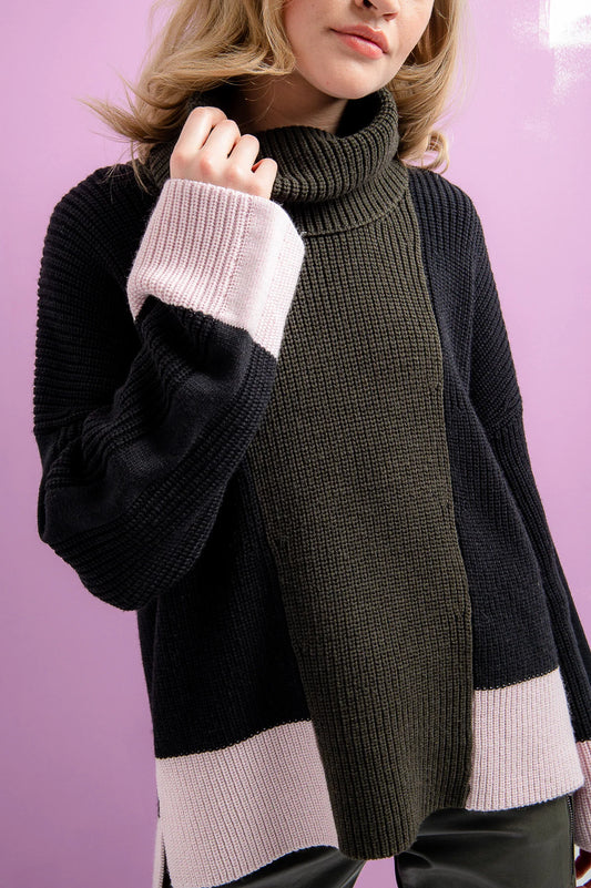 Oversized Jumper with Color Block Effect