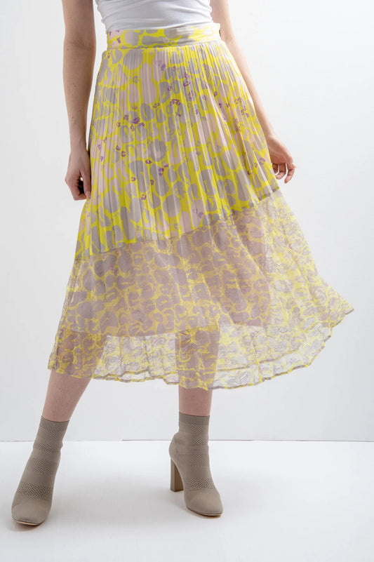 Pleated Skirt with Lace and All-Over Print