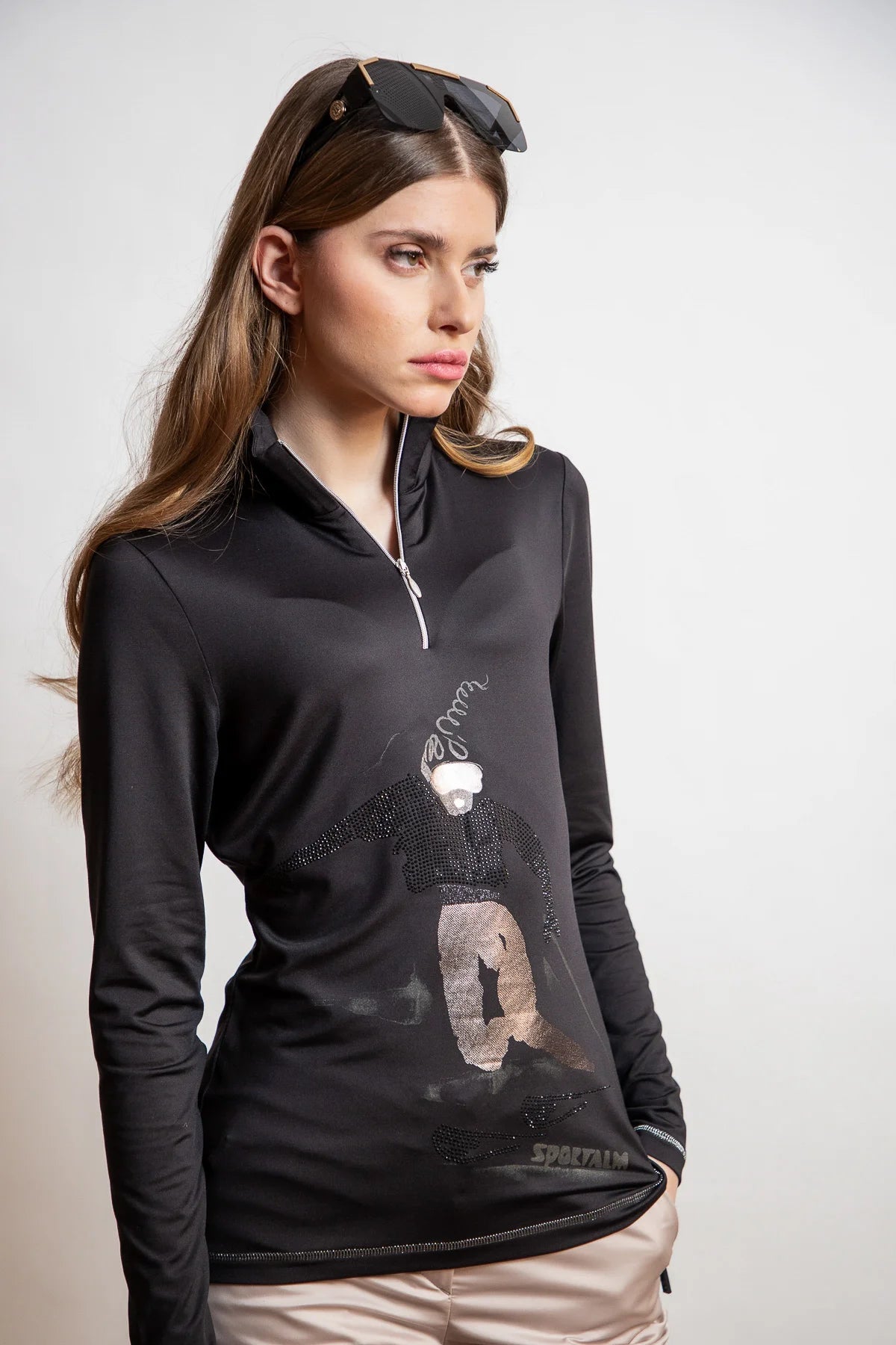 Sweatshirt with Skiers Print