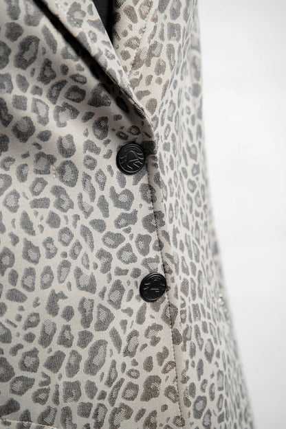 Long Blazer Made of Leopard Jacquard