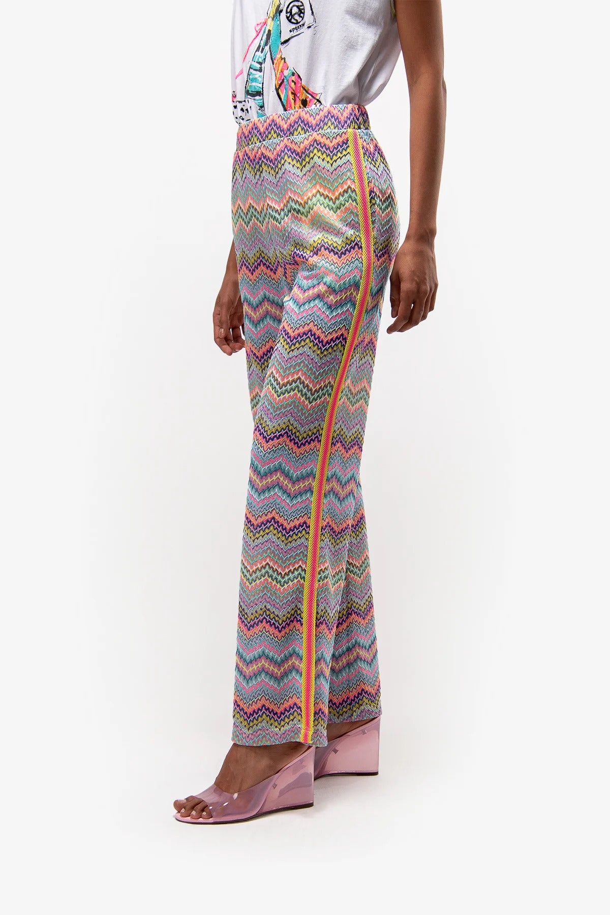 Pants with Zigzag Pattern