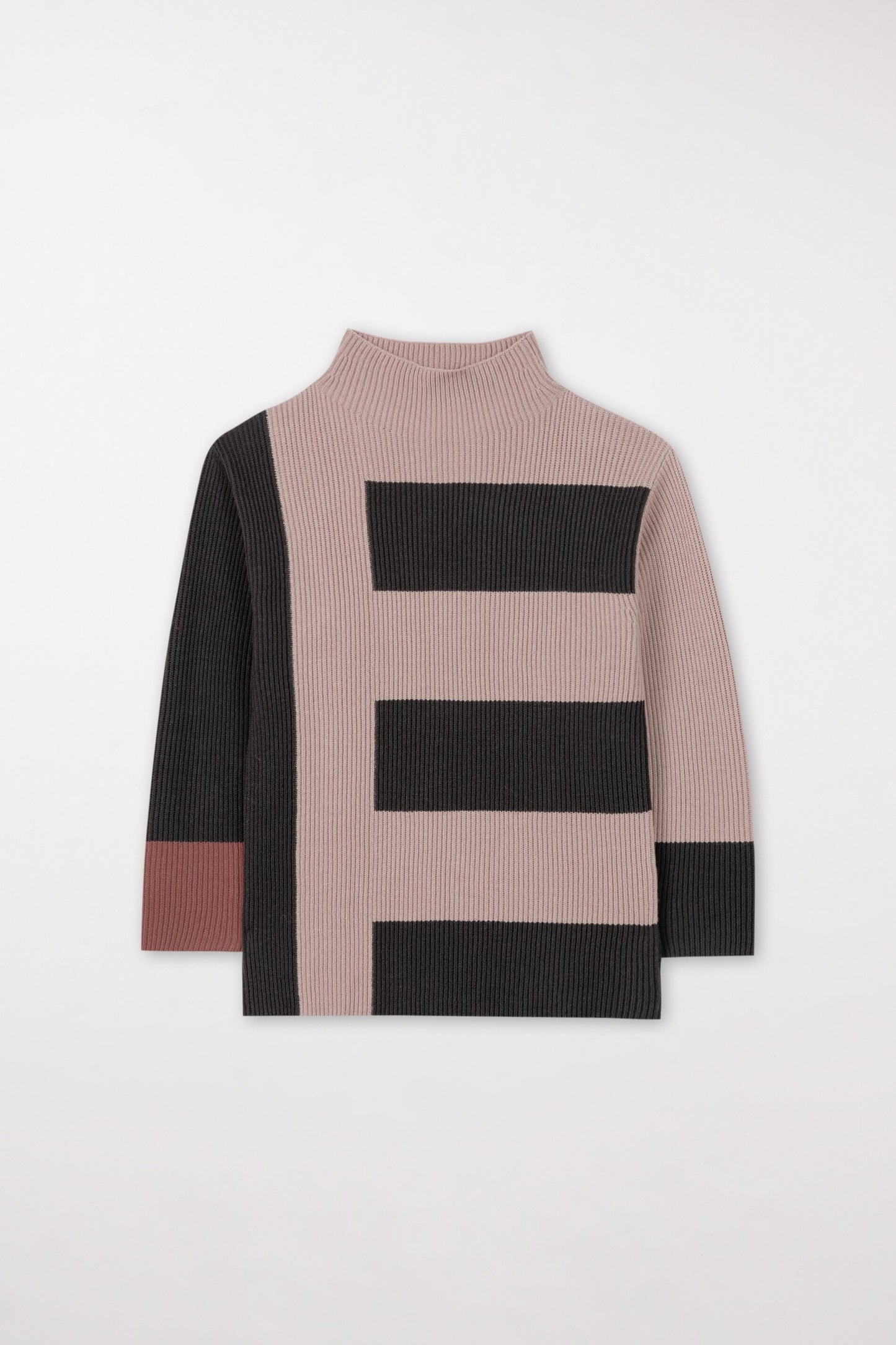 Turtleneck Sweater with with contrast color block