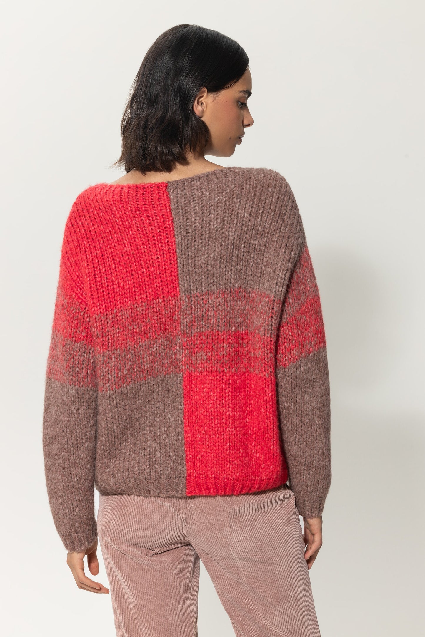 Turtleneck Sweater with with contrast color block