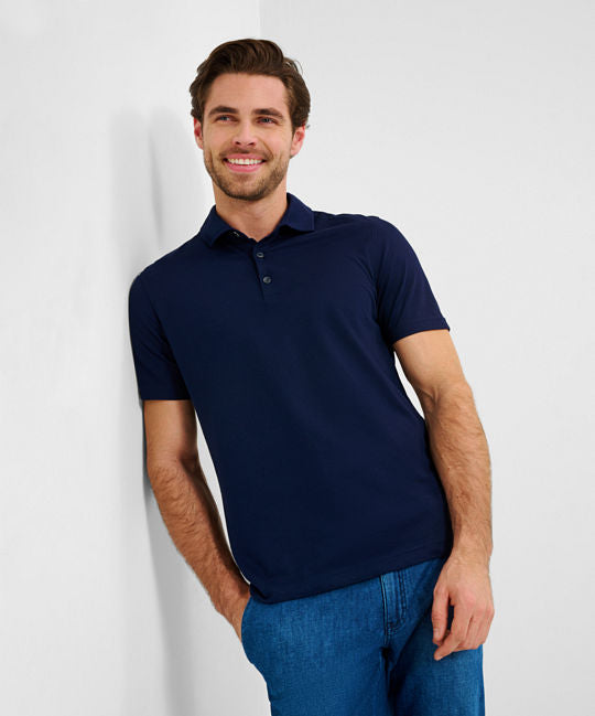 Polo Shirt in A Cotton-Polyester Blend