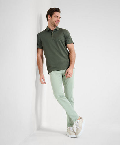 Polo Shirt in A Cotton-Polyester Blend