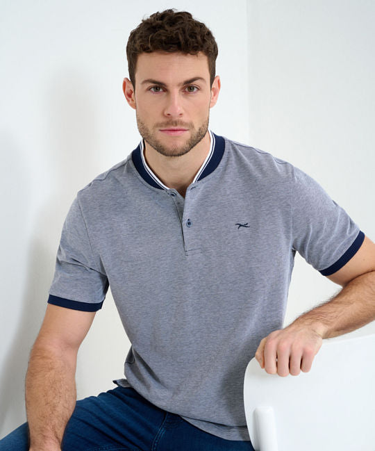 Shirt with Sporty Styling