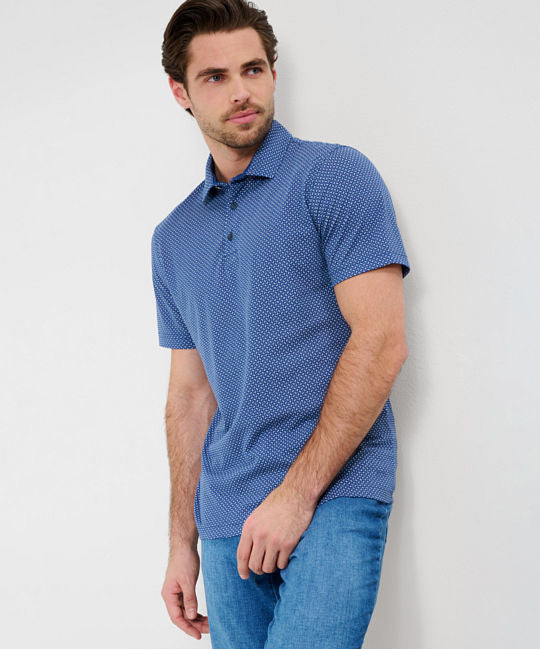 Ultralight Piqué: Polo Shirt in A Cotton-Polyester Blend