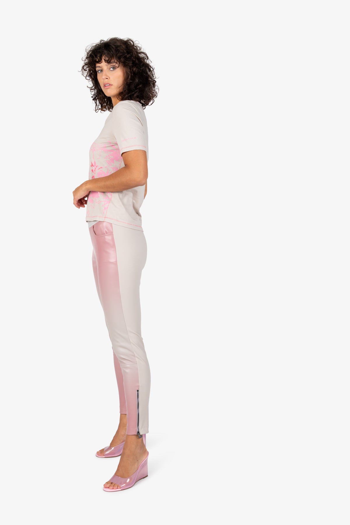 Short-sleeved Shirt with V-neck