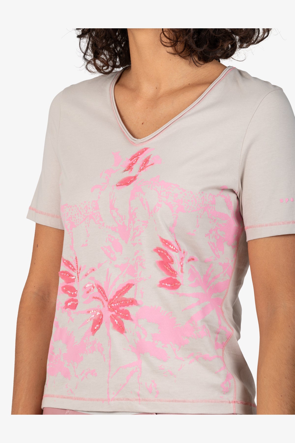 Short-sleeved Shirt with V-neck