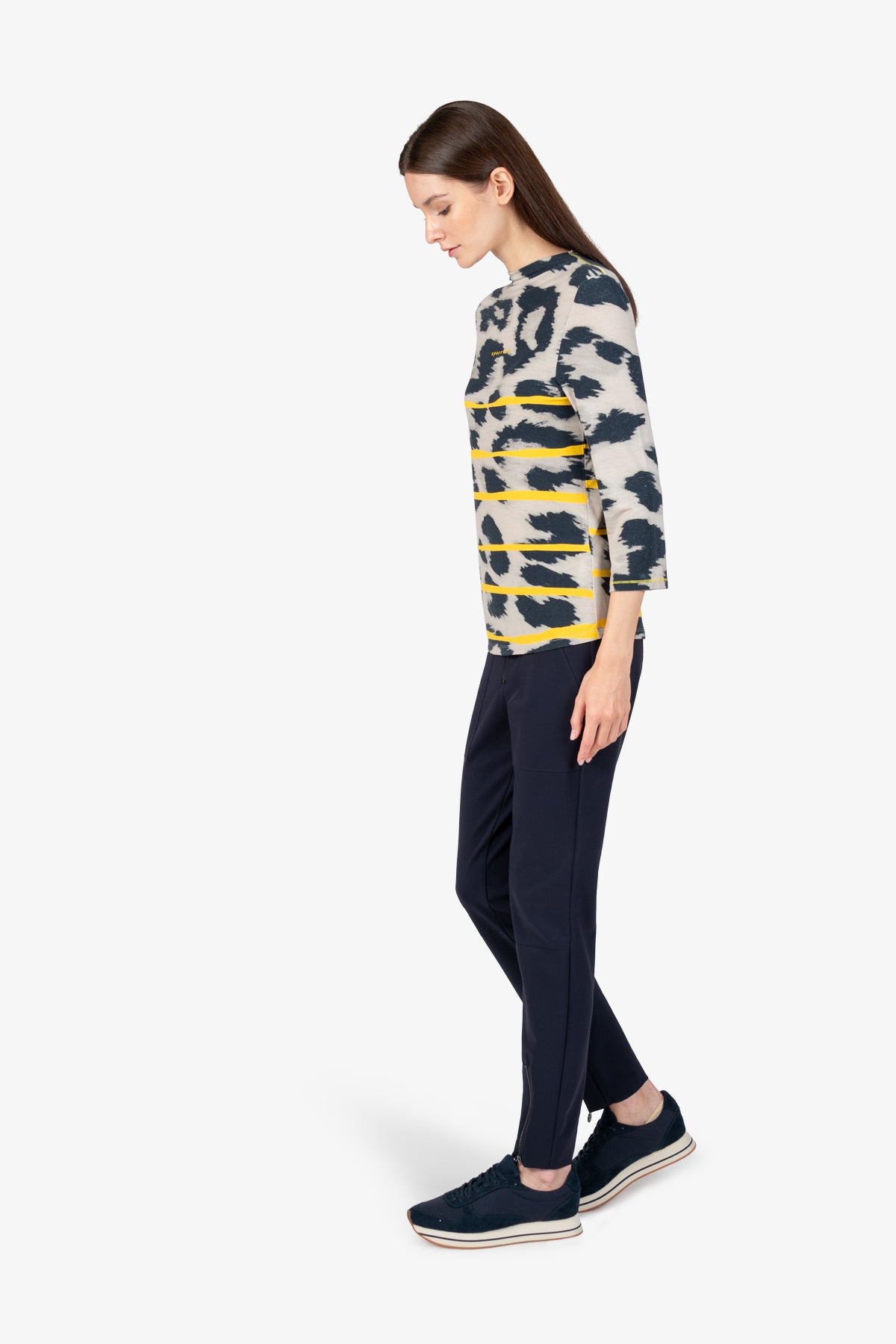 Shirt with Small Stand-up Collar