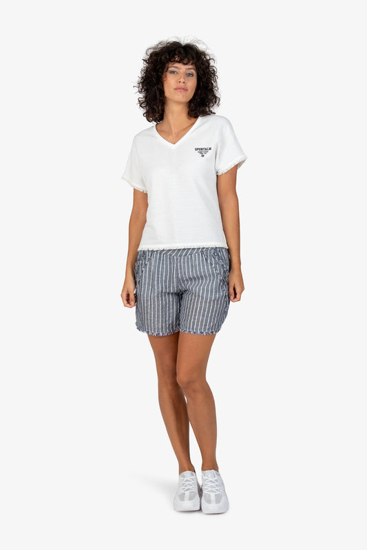 V-neck T-shirt