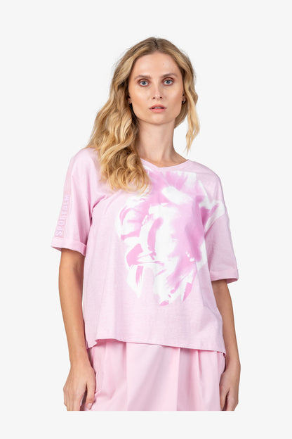 T-shirt with Round V-neck