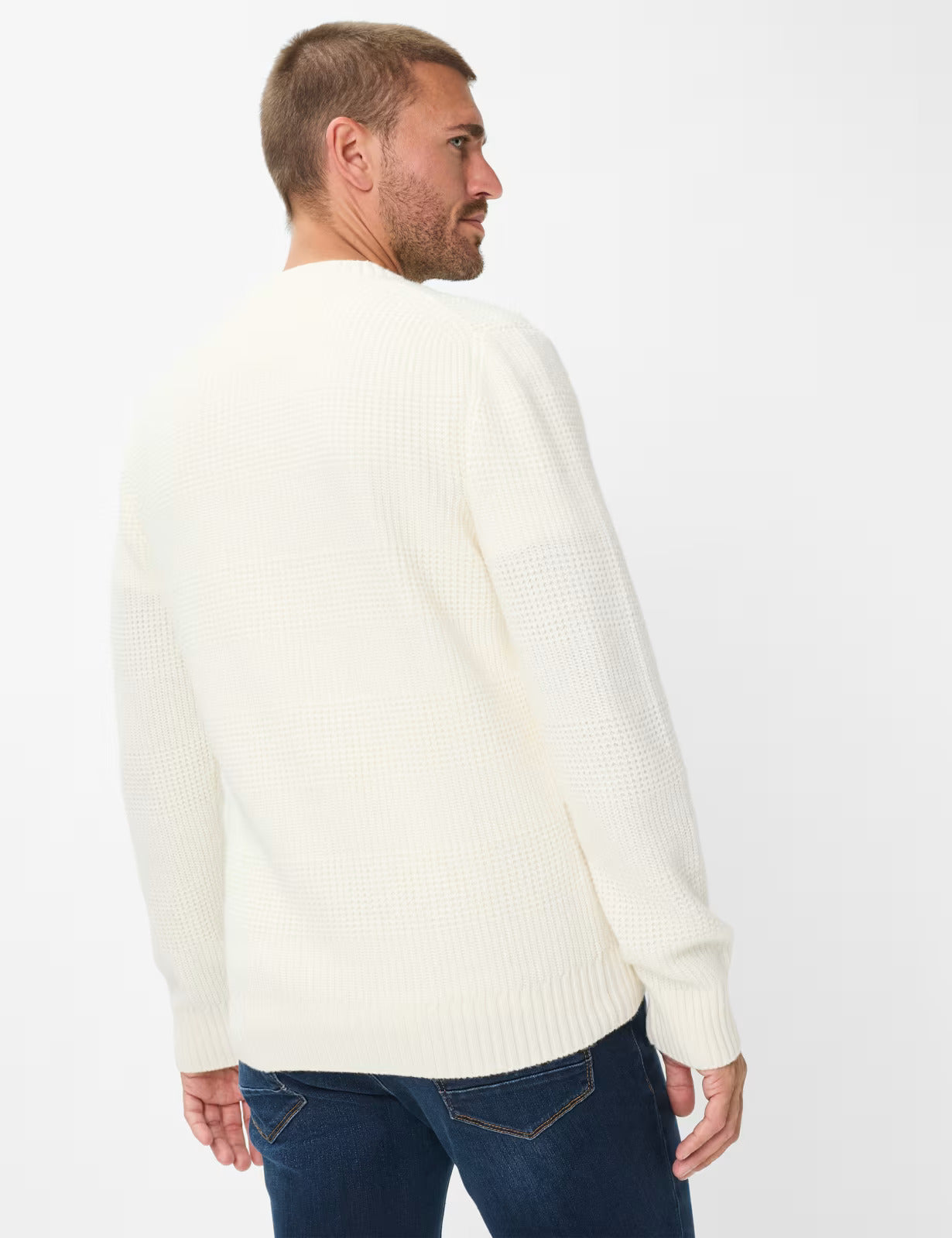 Soft Wool: Knitted Sweater in a Wool Blend