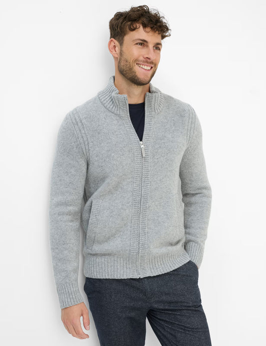 Soft Wool: Knitted Cardigan in a Wool Blend
