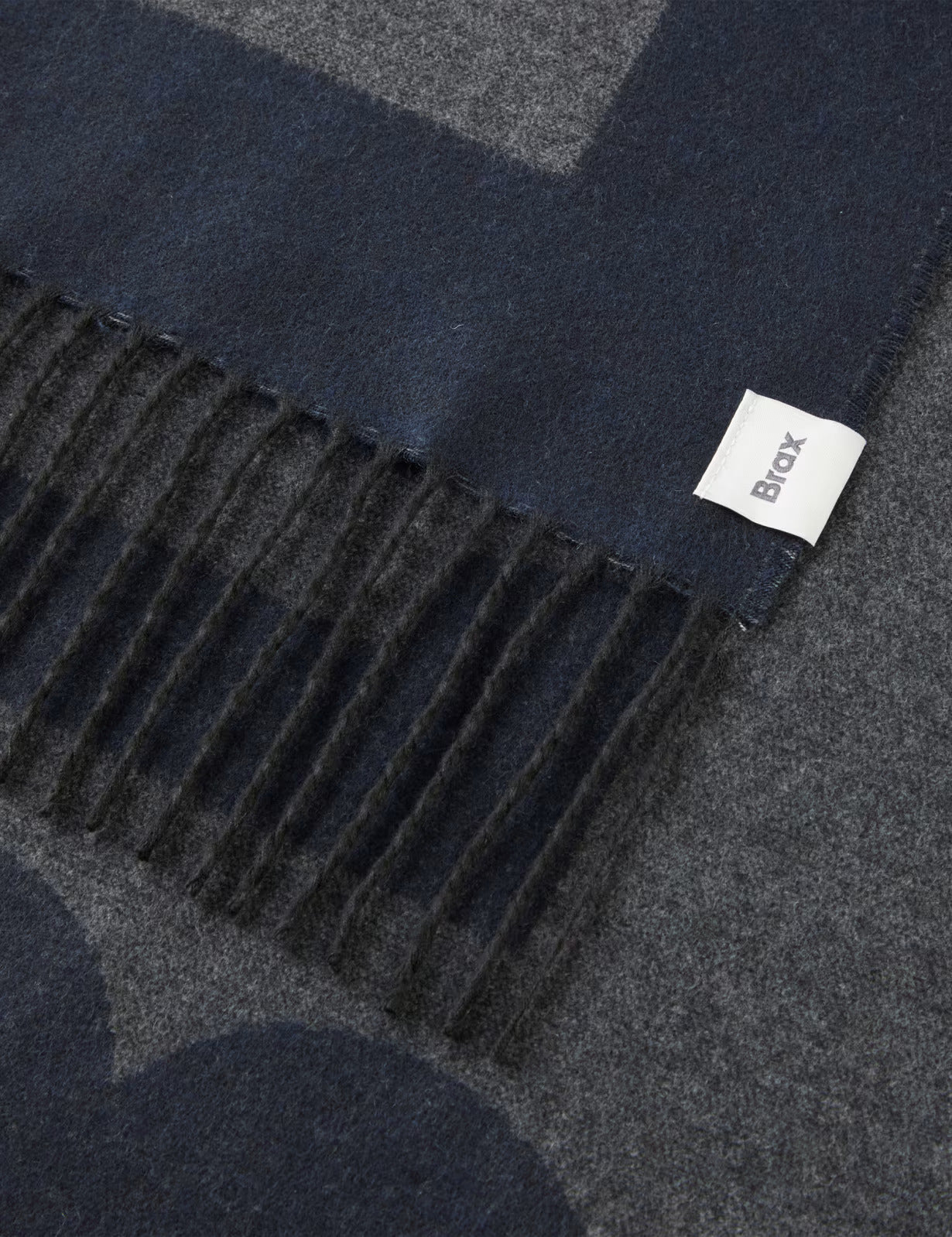 Logo印字流蘇圍巾