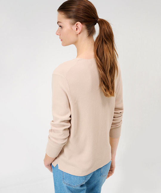 Women’s Pullover with Casual Look