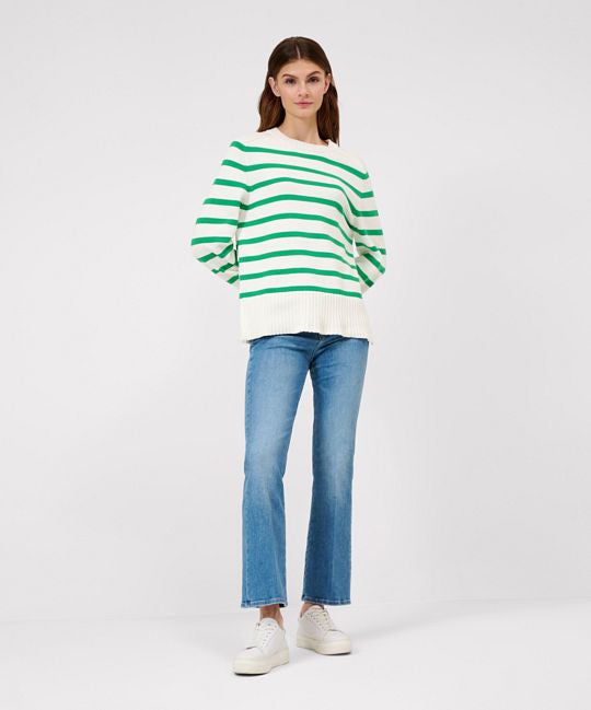 Pullover with Smart Horizontally Striped Look