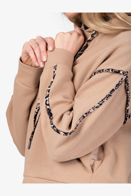 豹紋鑲邊抽繩連帽提花衛衣