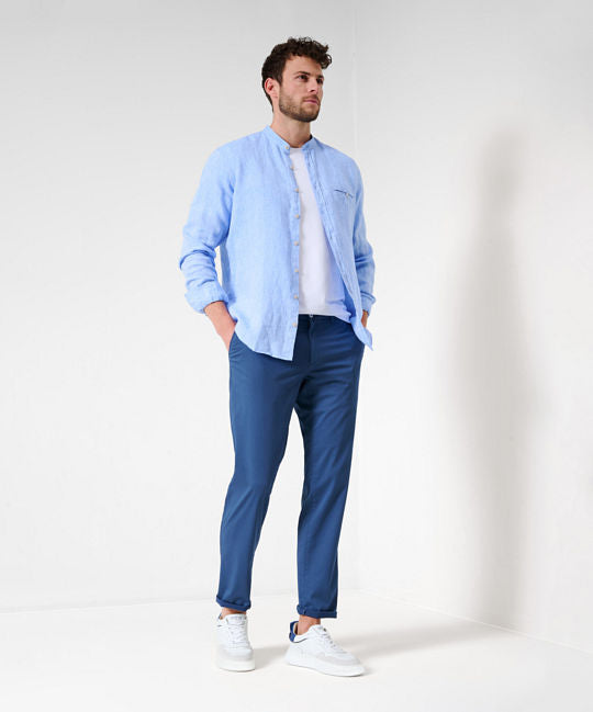 Stand-up Collar Shirt in Summery Linen