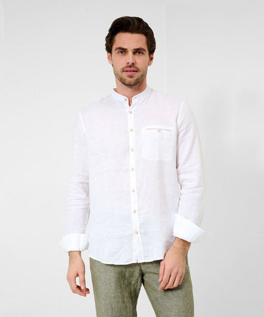 Stand-up Collar Shirt in Summery Linen