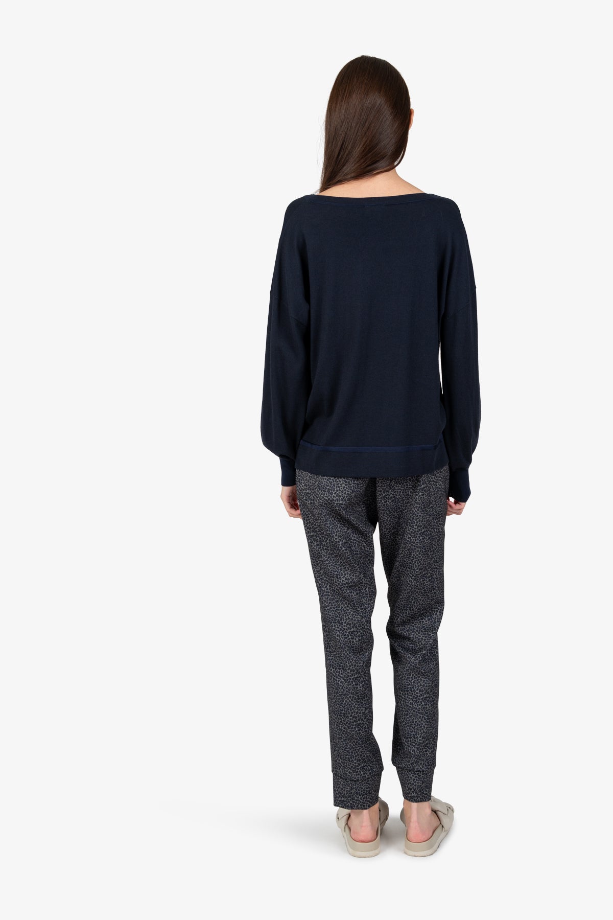 V-neck Pullover