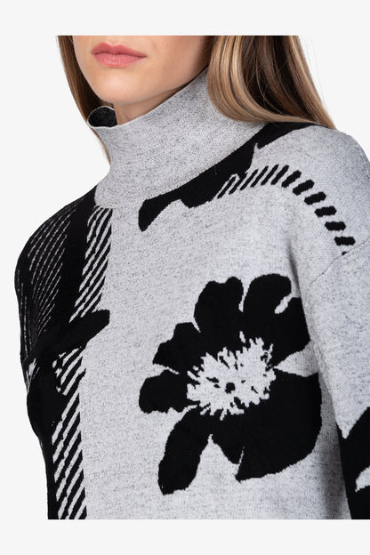 Jumper in Abstract Check Jacquard