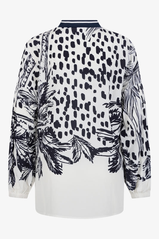 Blouse Made from Fine Viscose