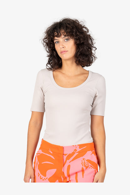 Wide-leg Trousers