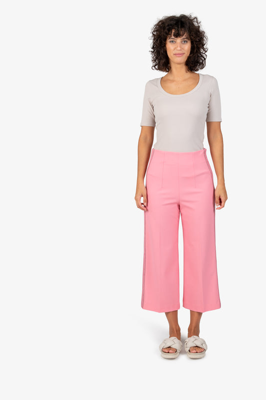 Wide-leg Trousers