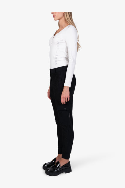 Trousers in Bonded Lace Quality