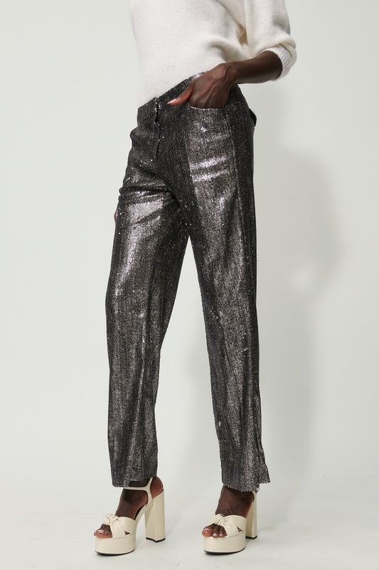 Effective Pants with all-over sequin trimmings