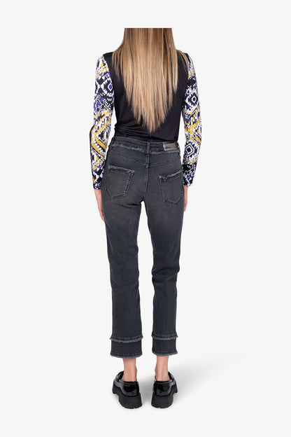 流蘇飾邊洗水牛仔褲