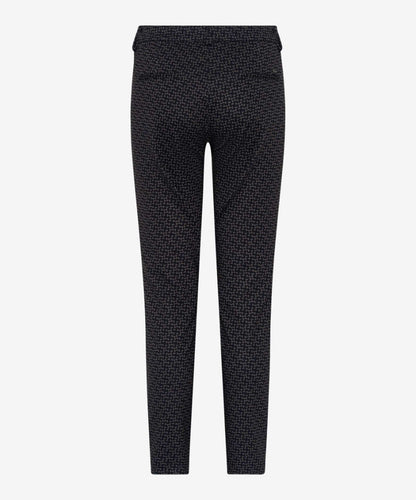 Jersey: Flat-Front Pants in Slim Fit