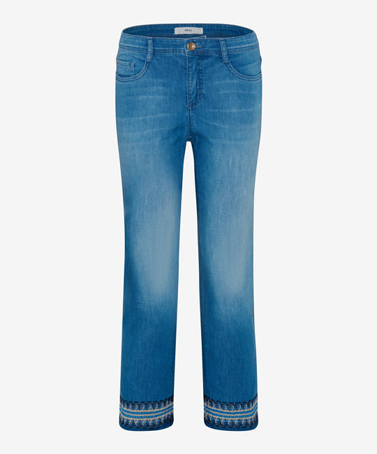 Modern Five-Pocket Jeans