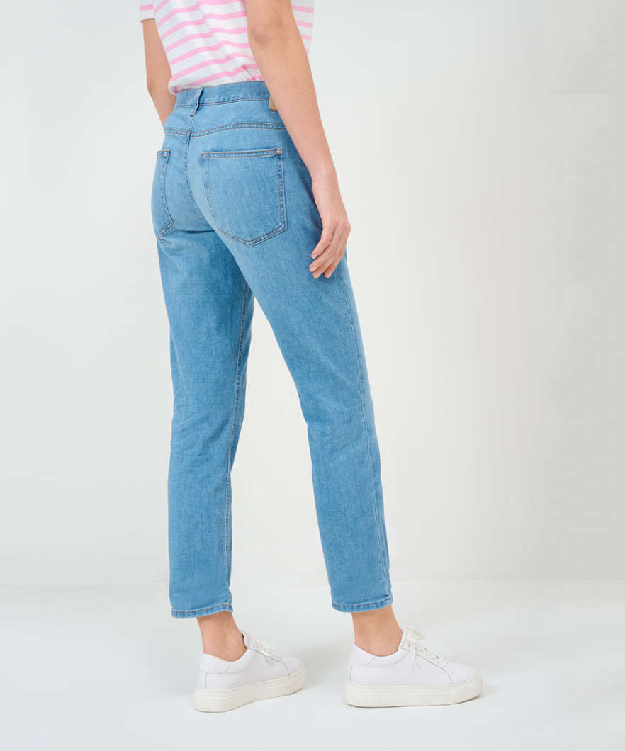 Boyfriend Jeans in Relaxed Fit