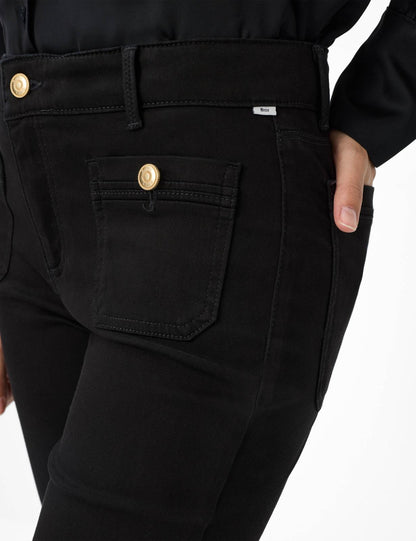 Cotton Dream: Five-pocket Pants in Slim Bootcut