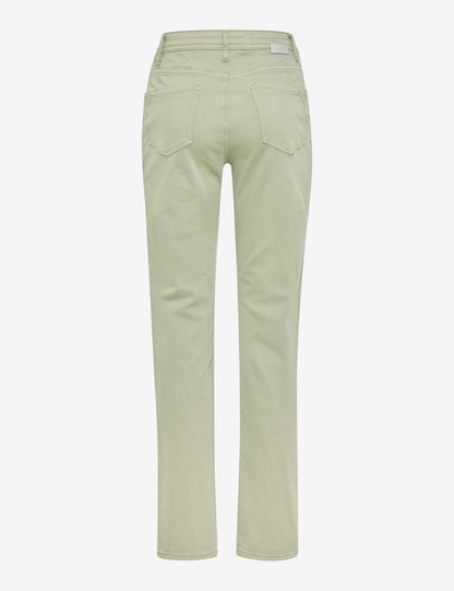 Premium Denim: Five-Pocket Jeans in Feminine Fit