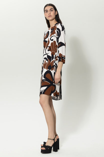 Straight-cut Dress with Graphic Floral Print