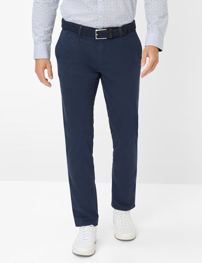 Hi-Flex: Chinos in Modern Fit