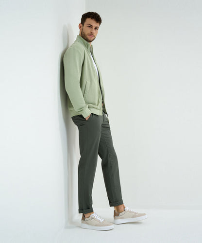 Ultra-elastic Slim Chinos