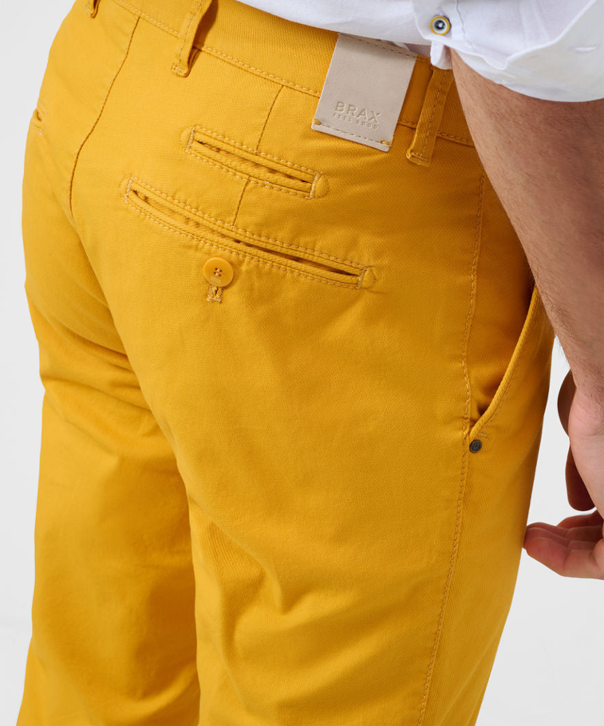 Ultra-elastic Slim Chinos